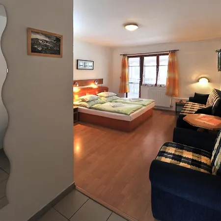 Maco Pensionat 2*