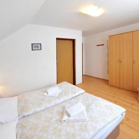 Maco Guest house